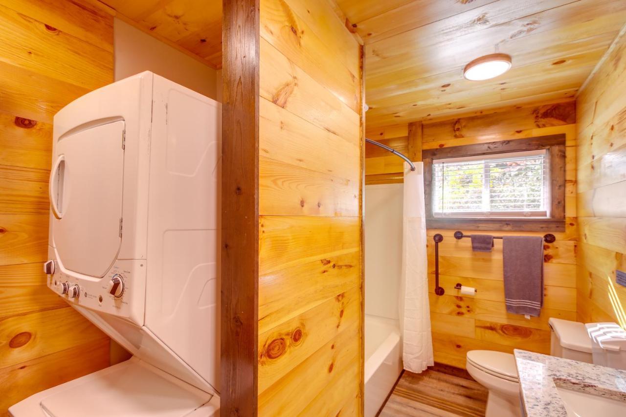 Pet-Friendly Chattanooga Cabin With Hot Tub And Kayaks ภายนอก รูปภาพ