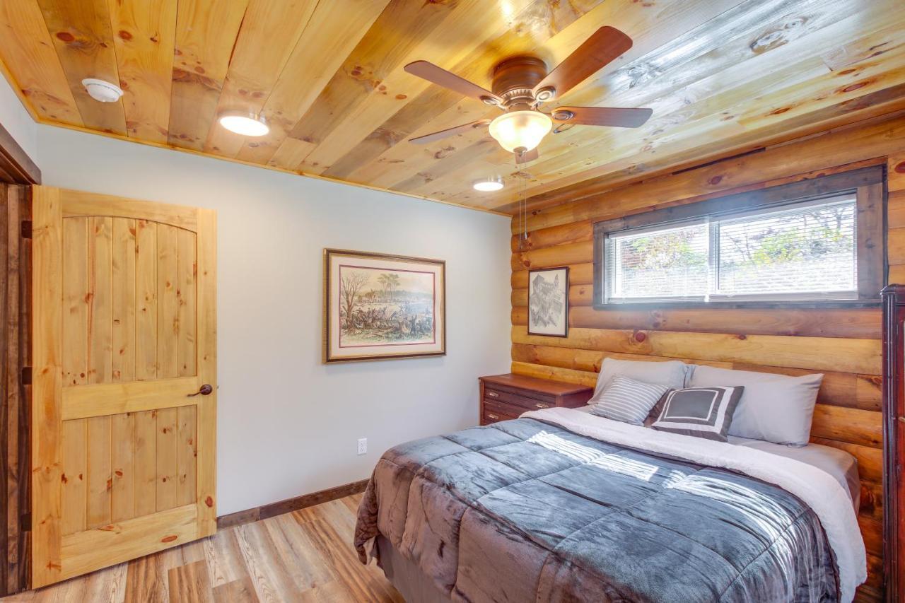Pet-Friendly Chattanooga Cabin With Hot Tub And Kayaks ภายนอก รูปภาพ